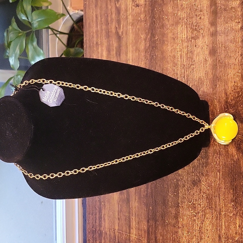 Vintage Mollie Gladstone Yellow Fire Necklace